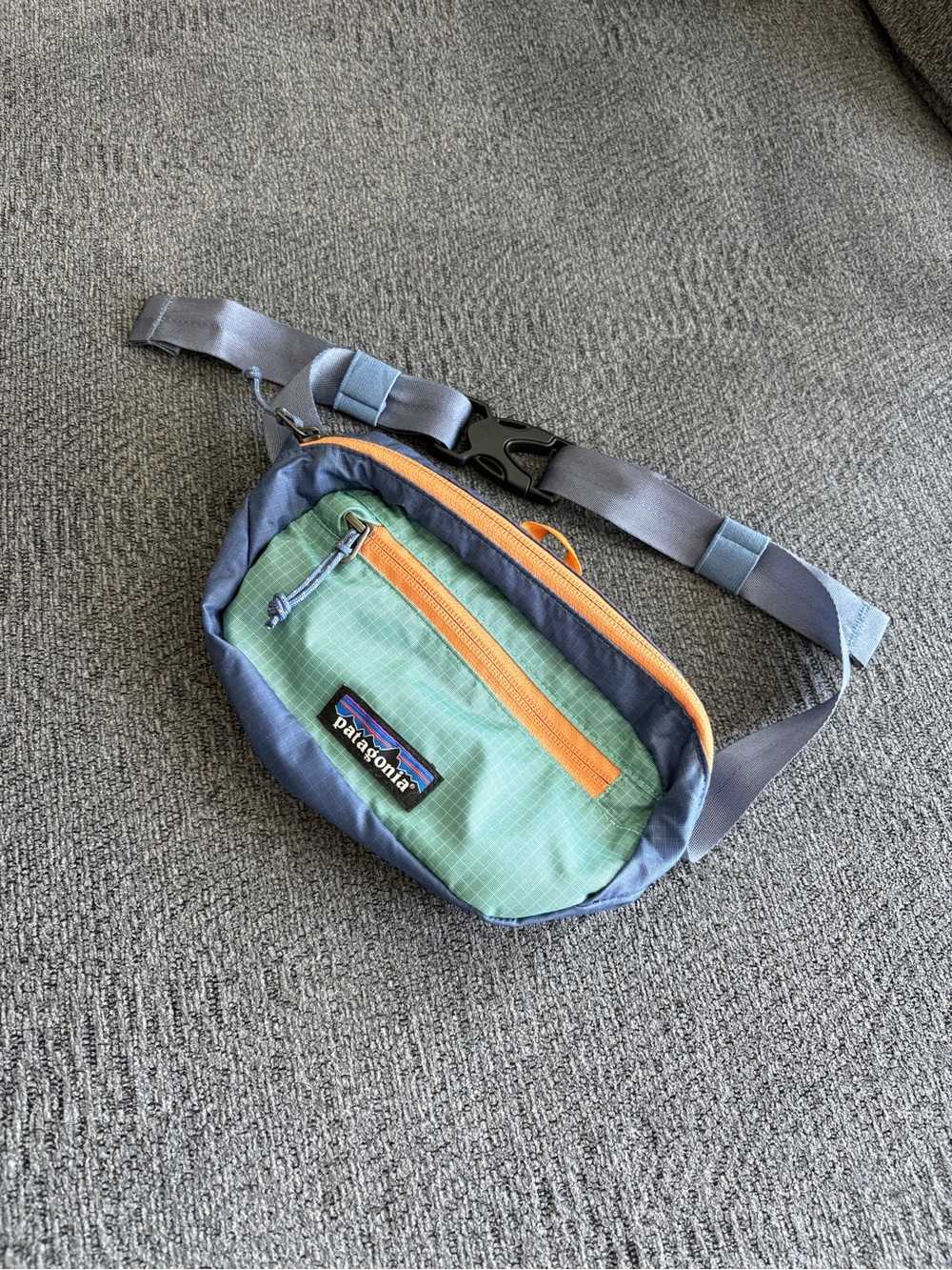 Patagonia Ultralight Black Hole Mini Hip Pack - Fresh Teal